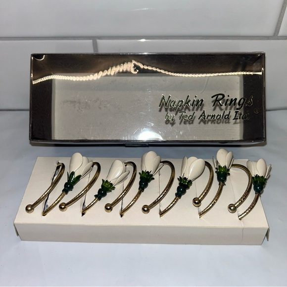 6 Ted Arnold Vintage 1979 White Flowers Gold Napkin Rings Set Of 6 Original Box - Picture 1 of 3